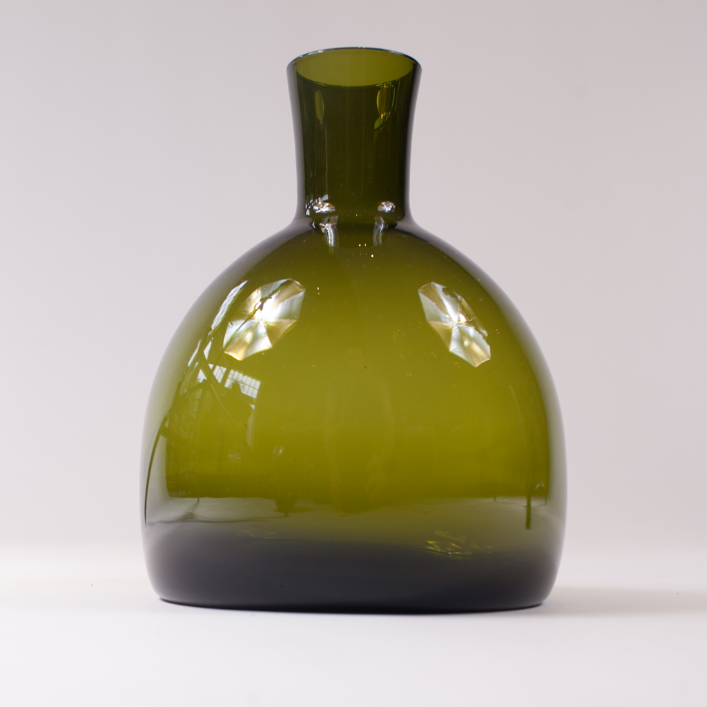 Olive Como Decanter