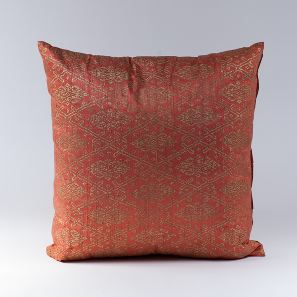 Cusa Decorative Pillow